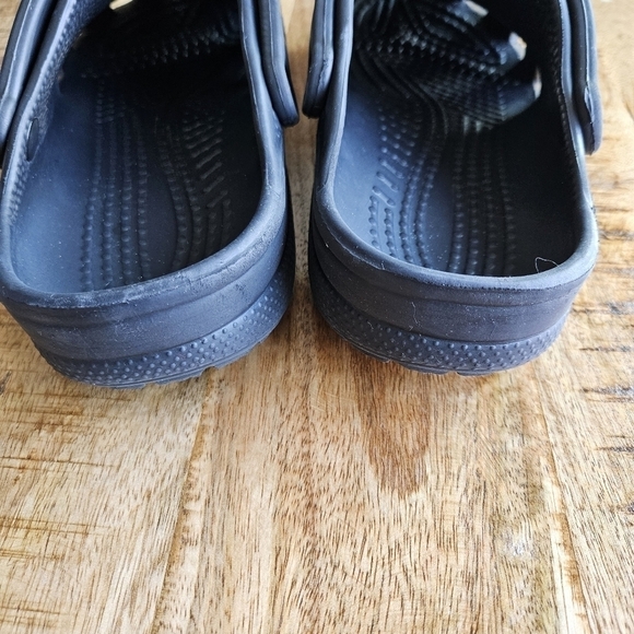 Crocs Men's Classic Clog Triple Black Slip On Shoes Size 9 - Picture 5 of 9